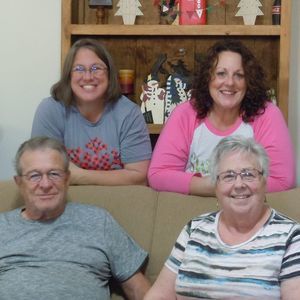 Meet your Posher, Melissa